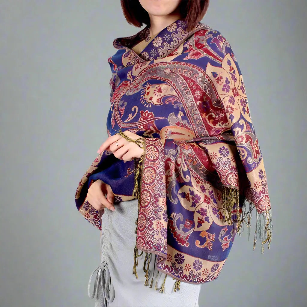 Paisley Whispers – Pashmina-Feel Shawl with Jacquard Cashew Print and Tassel Fringe Kwirko