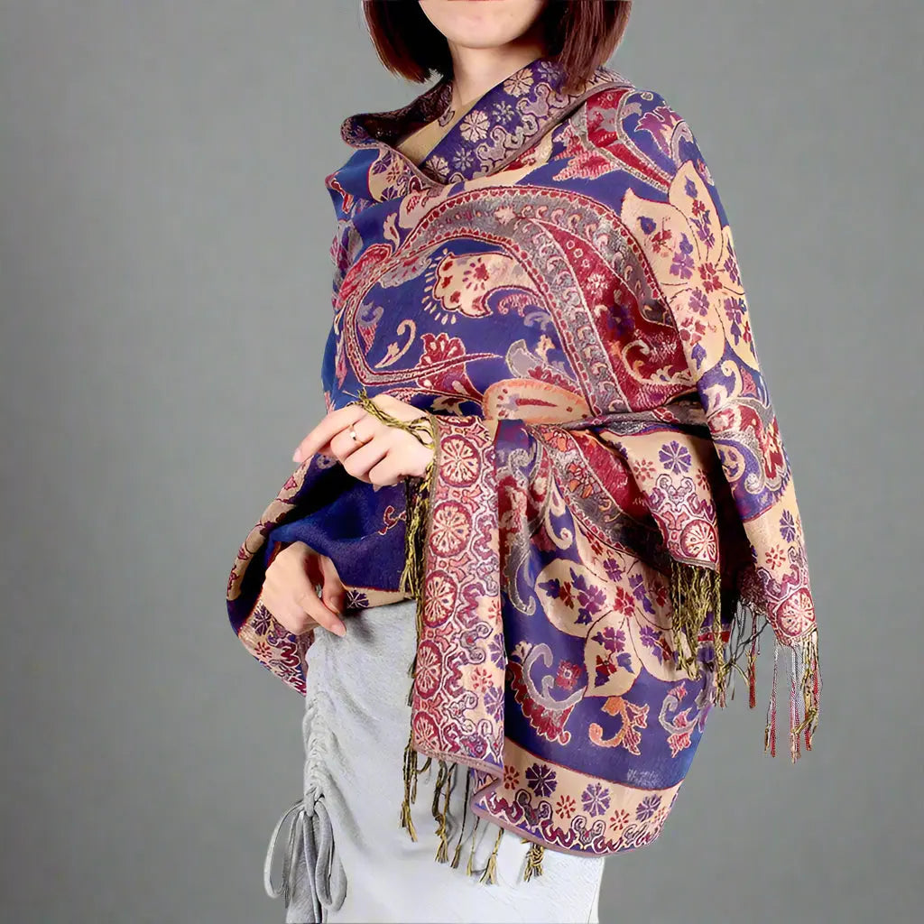 Paisley Whispers – Pashmina-Feel Shawl with Jacquard Cashew Print and Tassel Fringe Kwirko
